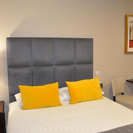 Hotel Nap Inn Barnet Ngoại thất bức ảnh