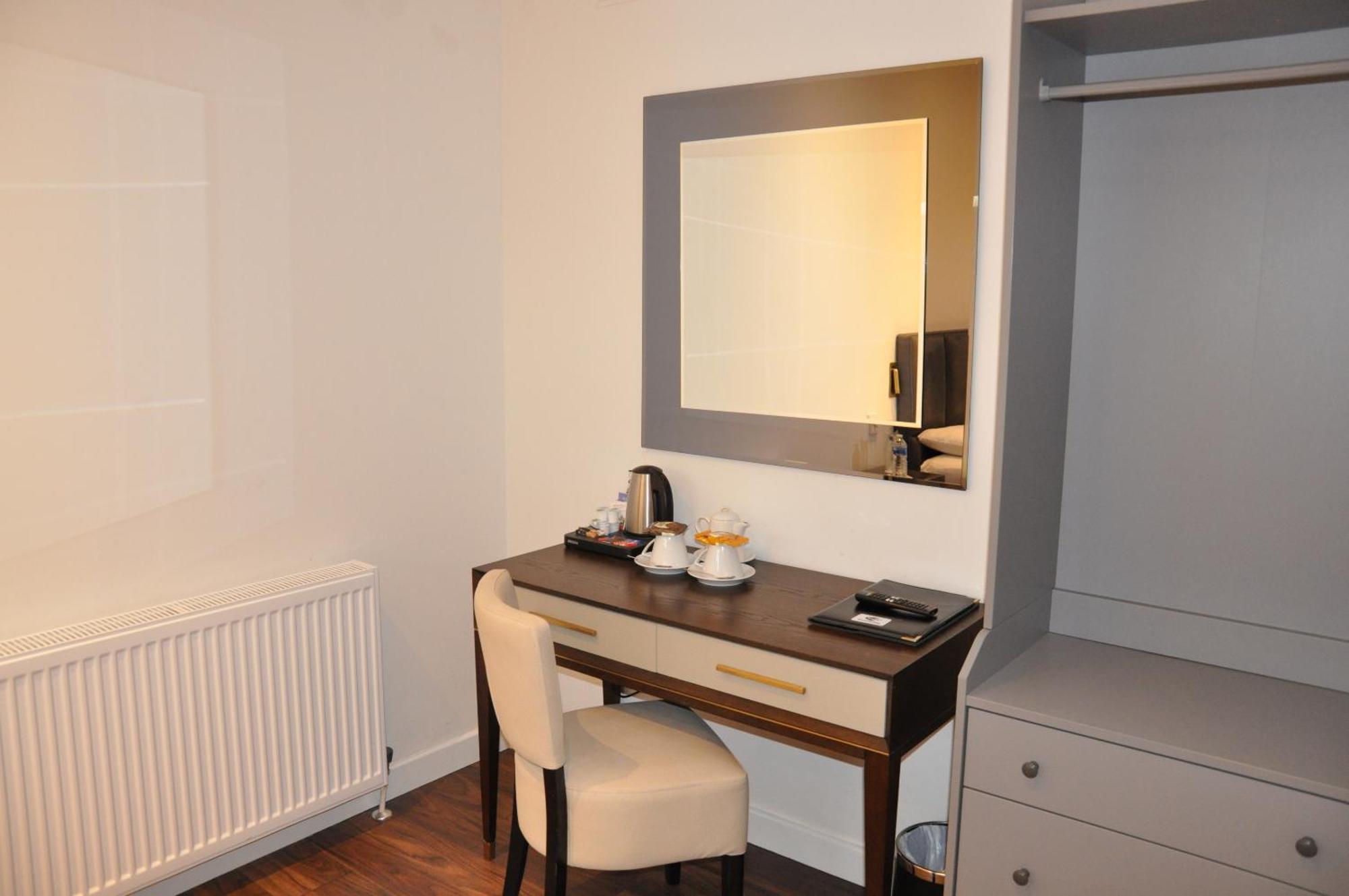 Hotel Nap Inn Barnet Ngoại thất bức ảnh