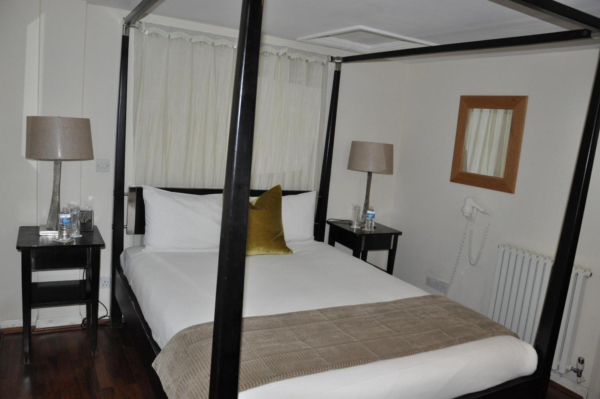 Hotel Nap Inn Barnet Ngoại thất bức ảnh