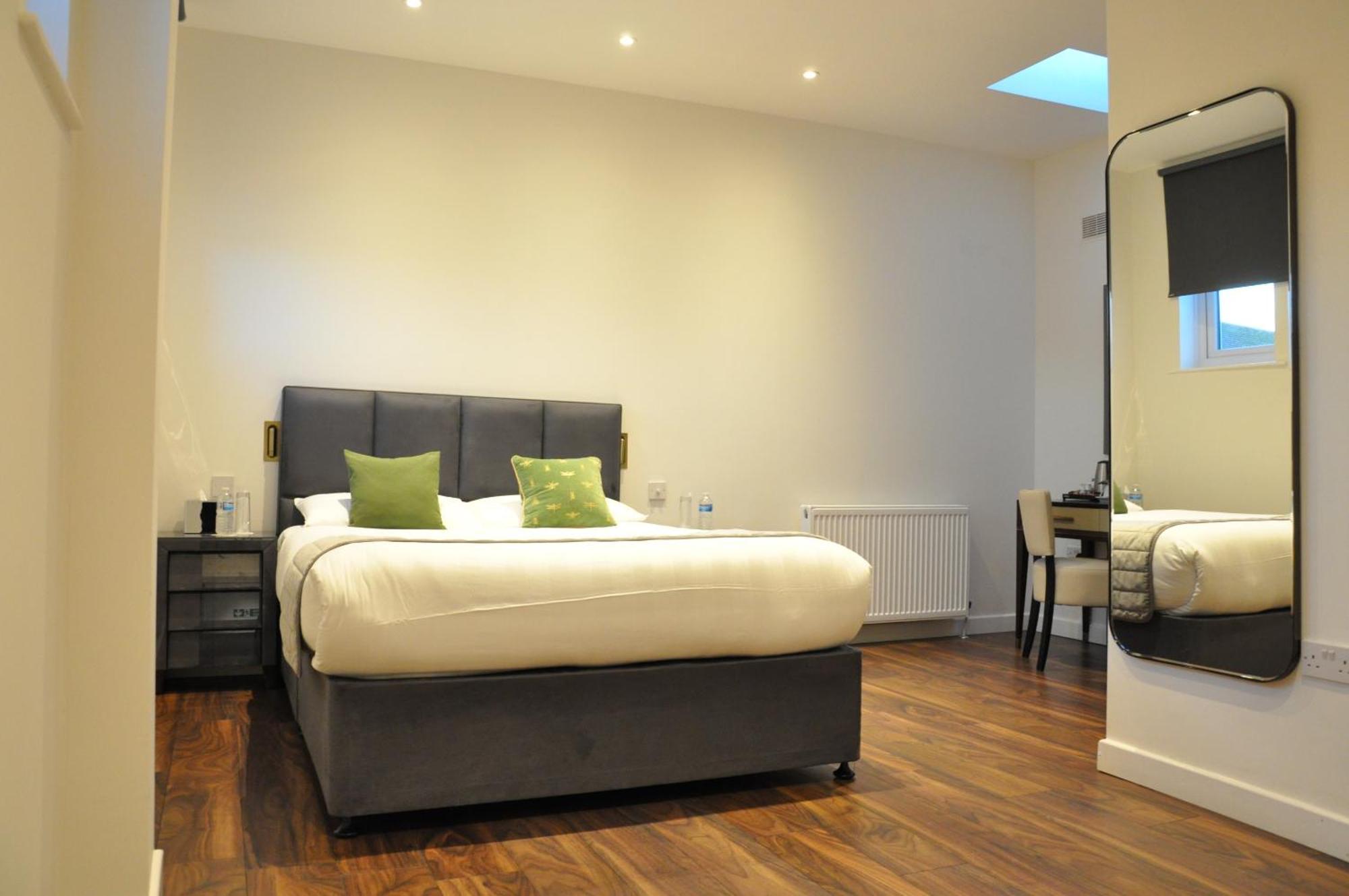 Hotel Nap Inn Barnet Ngoại thất bức ảnh